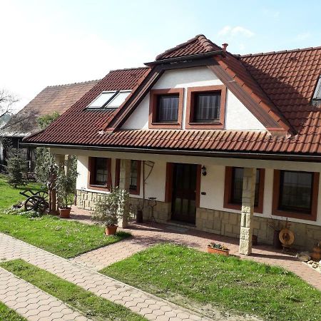 Apartman Kristina Ivachnova 49 Besenova Ngoại thất bức ảnh